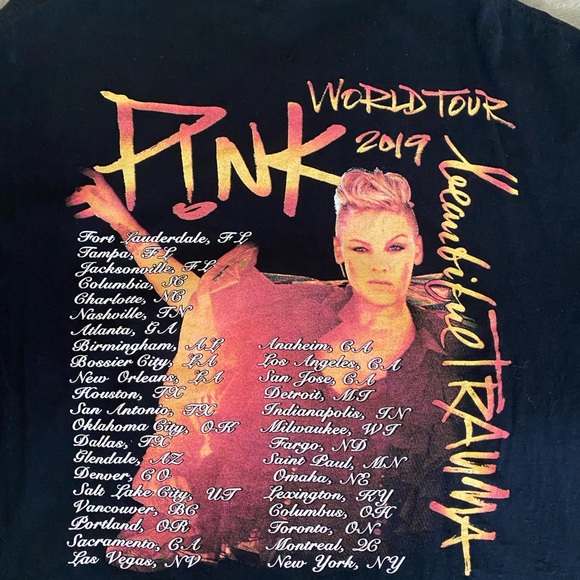 2019 PINK Beautiful Trauma World Tour T Shirt - Picture 5 of 6